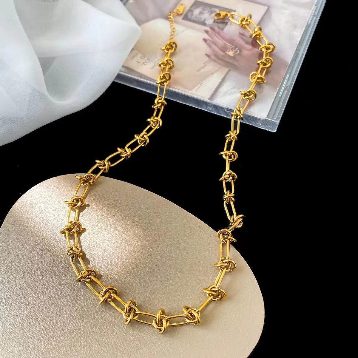 Hip Hops Jewelry Chain Accessories 18K Gold Necklace Stainless Steel Knot Chain Necklace for Women