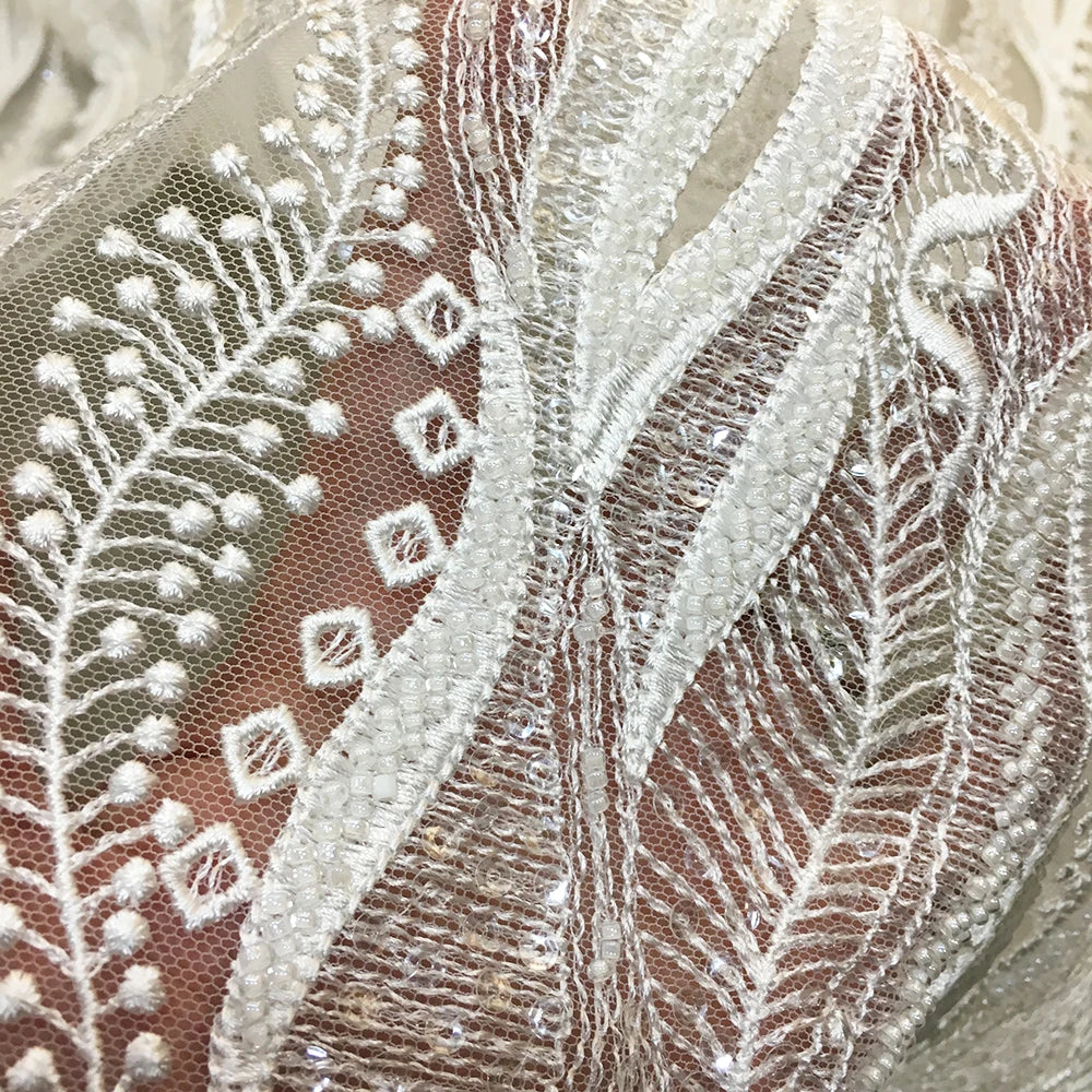 3D Embroidery Nigerian French Mesh Lace Fabric White Beaded Lace Fabric for Wedding Evening Dress
