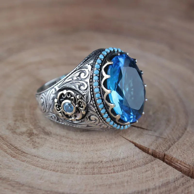 Hot Sale Retro Fashion Personality Zircon Rings Delicate Trendy Sea Blue Shine Diamond Rings for Women