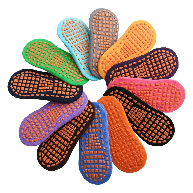 Wuyang Factory WY-026 Wholesale  Trampoline Socks Glue With Anti-slip Floor Socks for Children Adult Women and Men