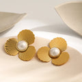 Orecchini Fiore Di Perle Titanium Steel Pearl Flower Stud Earrings Fashion Personalized Gold Plated Big Flower Earrings