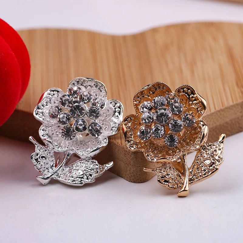 Fashion Women Children's Scarf Jewelry Accessory Trendy Style Alloy Flowers Brooch Pin Gold Silver Rose Corsage Wedding Party