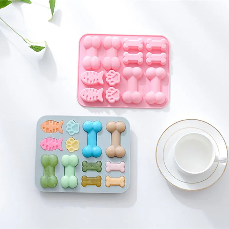 12-Cavity Silicone 3D Bone Fish Paw Chocolate Mold for DIY Baking Cookie
