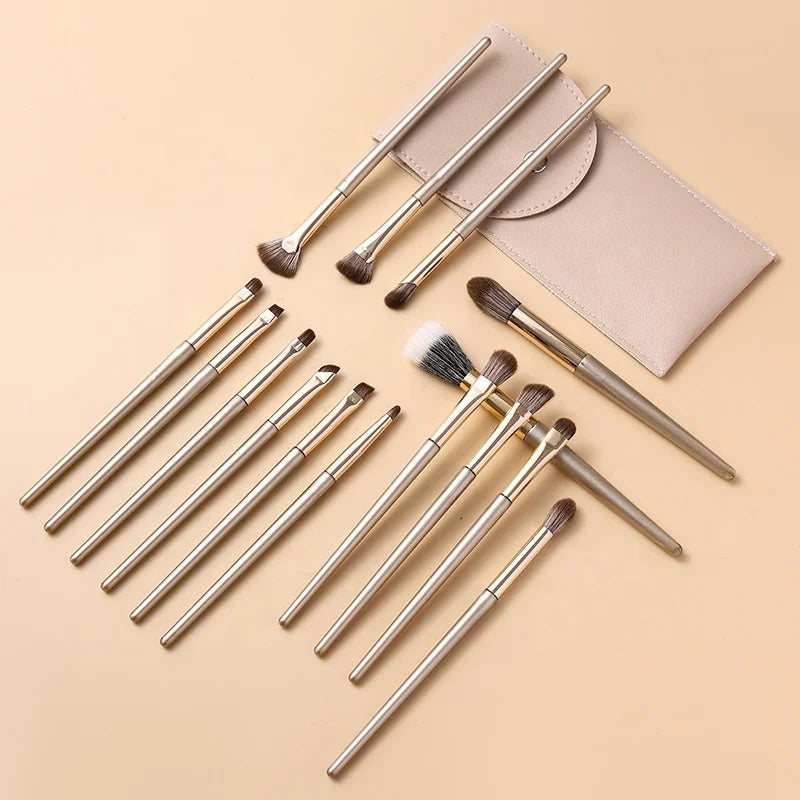 Professional 15PCS Eyeshadow Brush Set Premium Portable Synthetic Eye Makeup Brushes for Face Shaving Champagne Shades