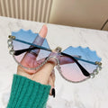 2024 Wholesale New Personalized Diamond Inlaid High-end Women's Gold Sunglasses Bling Luxury Vintage Half Frame Shades