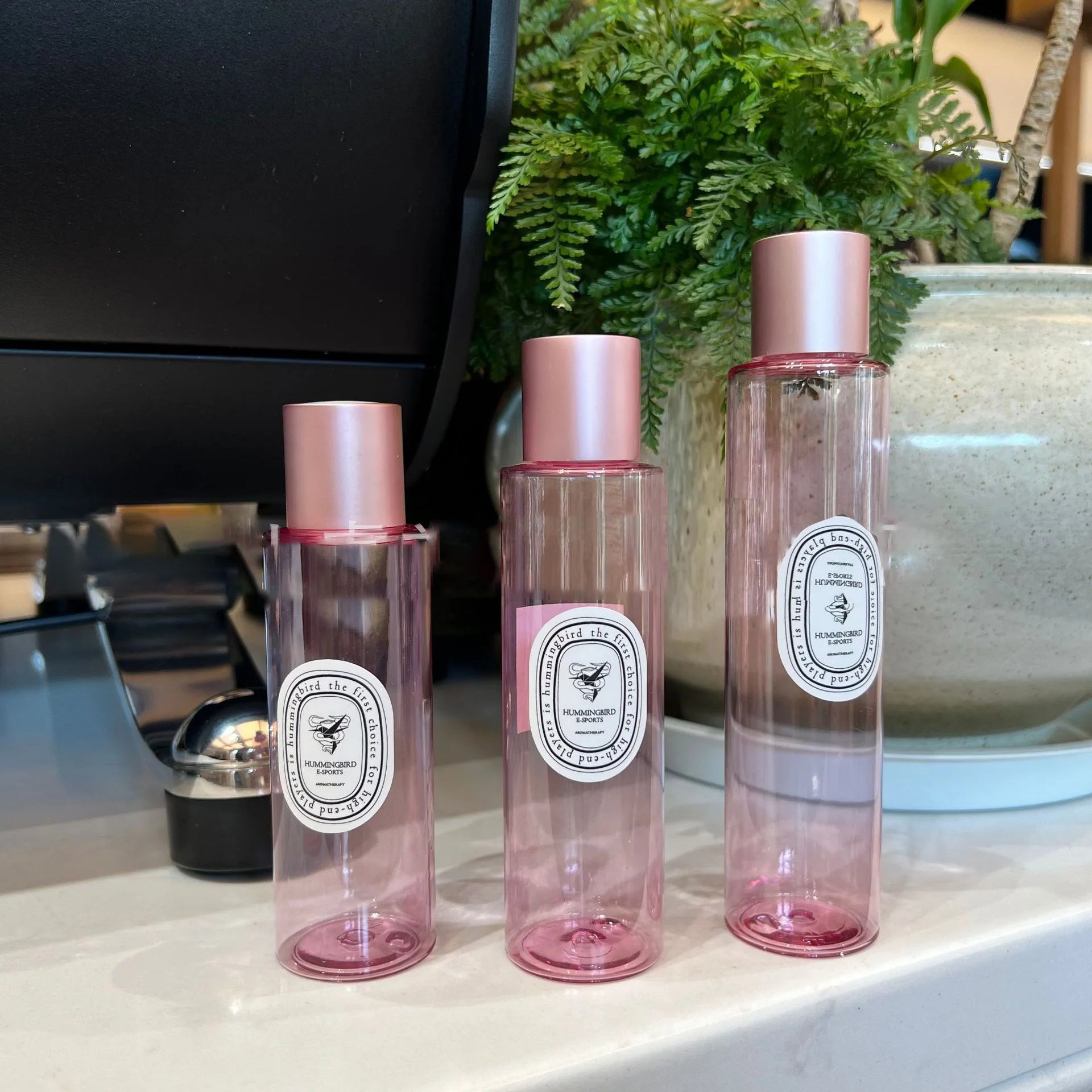 Custom 100ml 120ml 150ml Pink Rose Gold Disc Cap Lotion Toner Bottle with Pump Sprayer for Shampoo Conditioner 4oz Pink Bottle