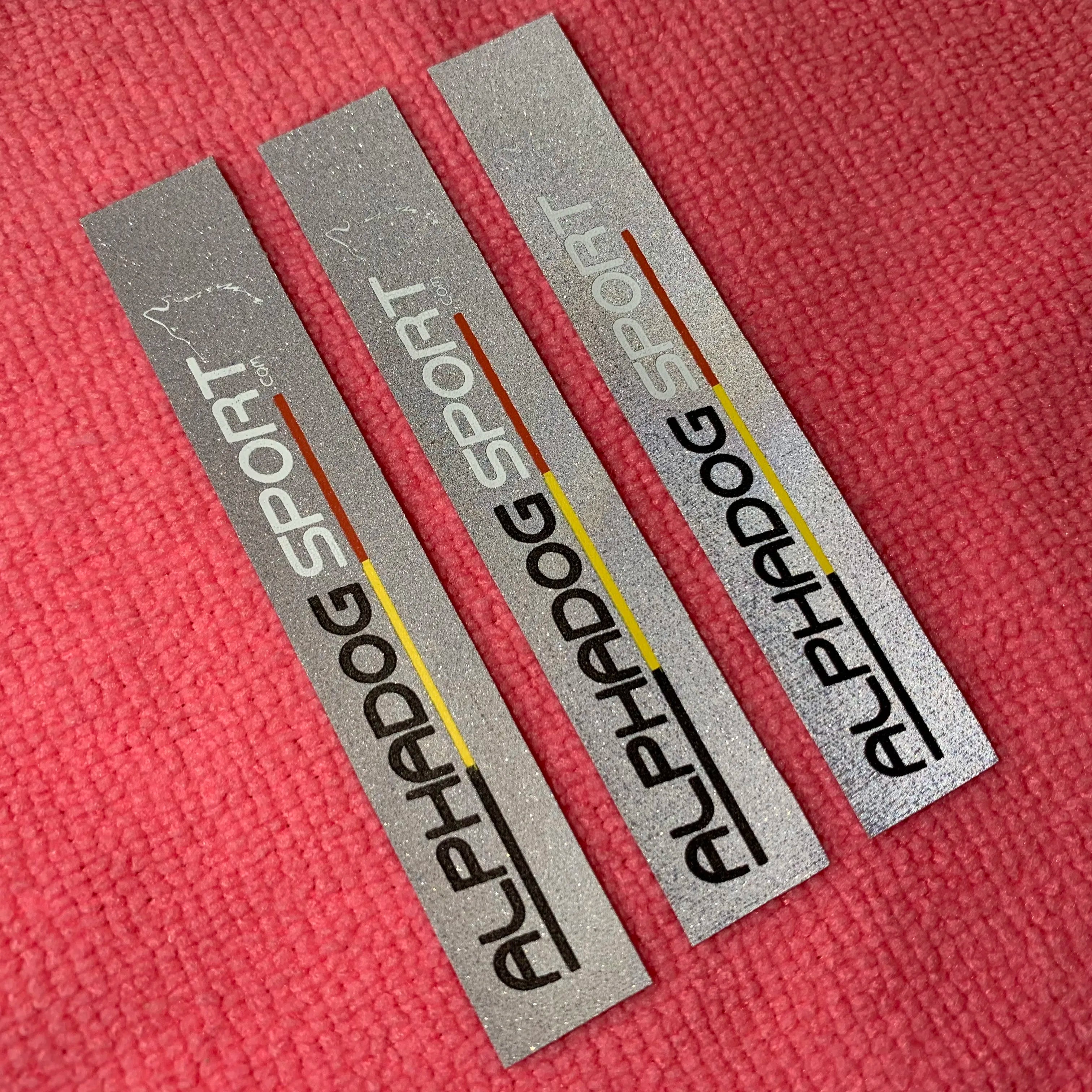 Shiny Silver Color Fabric Printing LabelSilver Color Sewing Clothing Reflective Label for Uniform
