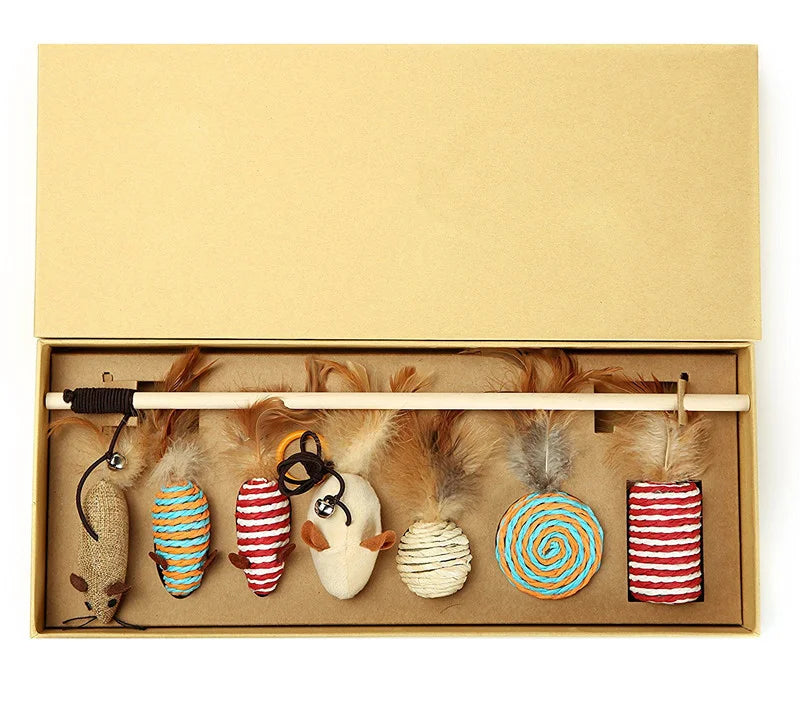 7pcs Eco-Friendly Cat Feather Chewing Toy Set with Scratch Pad Cover in Cat Gift Box Made of Nylon