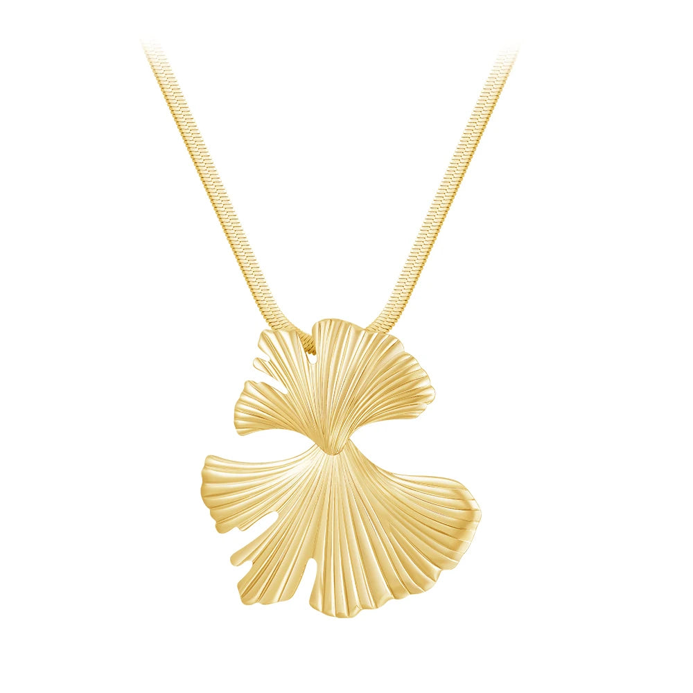 Latest 18K Gold Plated Stainless Steel Jewelry Herringbone Snake Chain Ginkgo Biloba Leaf Pendant for Women Necklace P243446