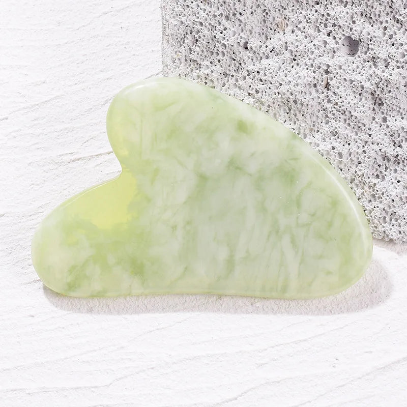 Diy Natural New Jade Heart Shape Gua Sha Scraping Massage Tool Board for Spa Relaxing Meditation
