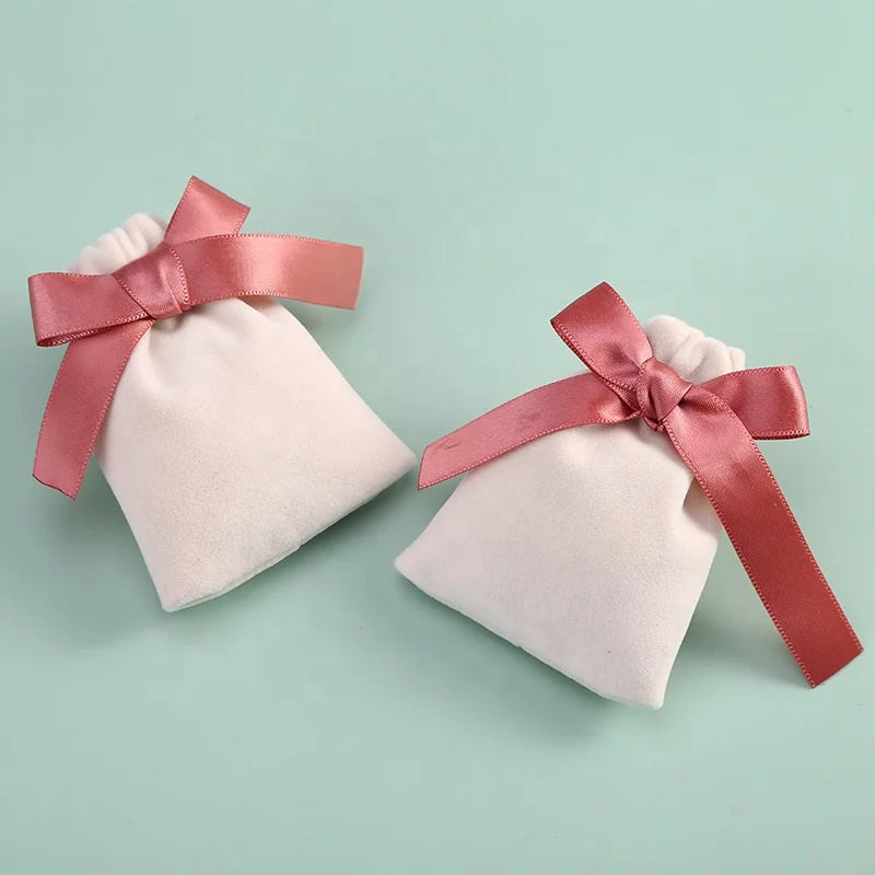 CSMD Chinese Manufacturers 10x12cm Luxury Drawstring Gift Packaging Customize Velvet Flannel Beige Necklace Dust Bag for Jewelry