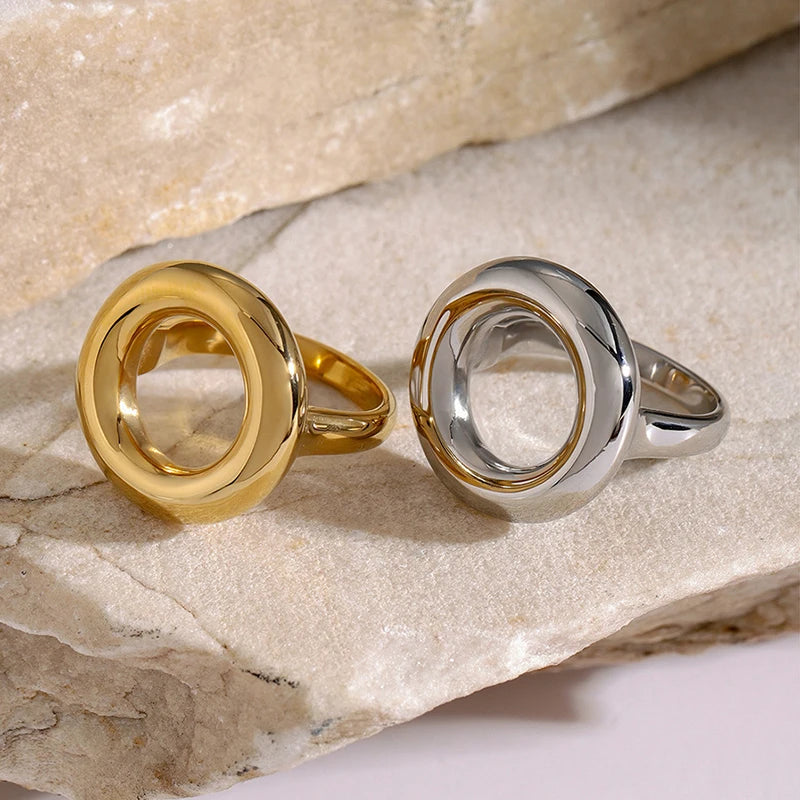 Minimalist Stainless Steel 18K Gold Plated Smooth Rings for Women Fashion Round Hollow Out Rings Jewelry
