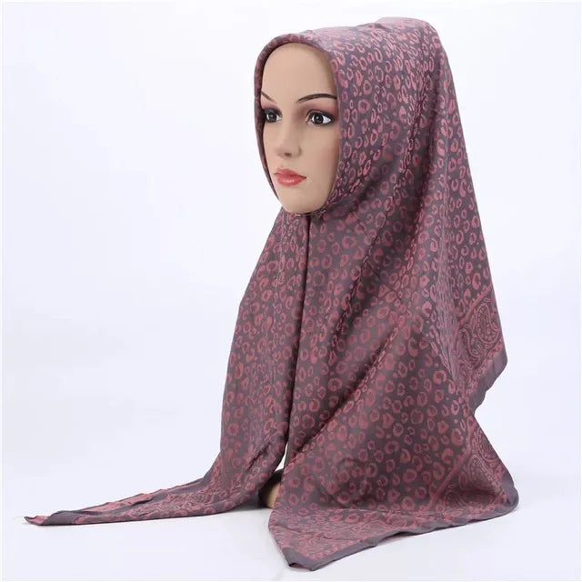 Wholesale Custom Made square Print Flower Polyester Hijab Scarf Muslim Hijab Hot Selling Scarf Polyester Hijab