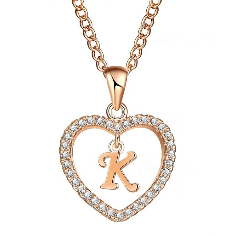 Classic Letter Heart Pendant Necklace Fashionable Accessory for Women's Everyday Wear for Wedding or Gifts