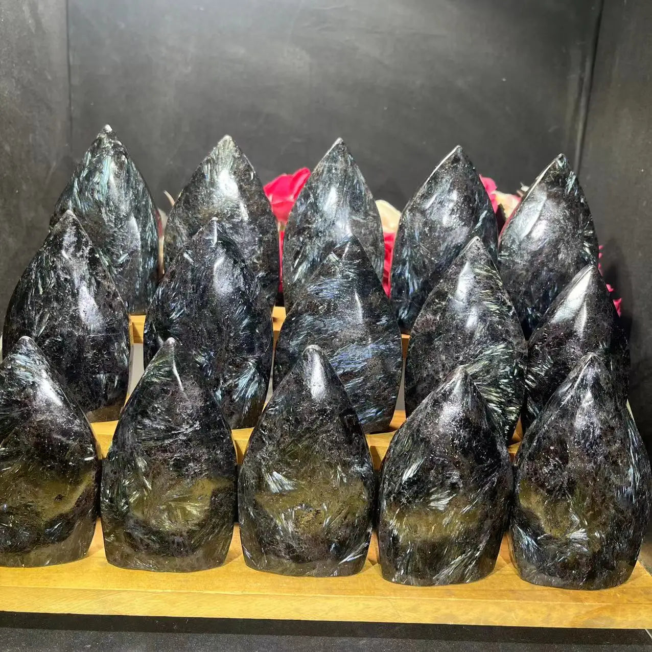 Wholesale Healing Stones Crystal Beautiful Polished Astrophyllite Ornaments for Decoration