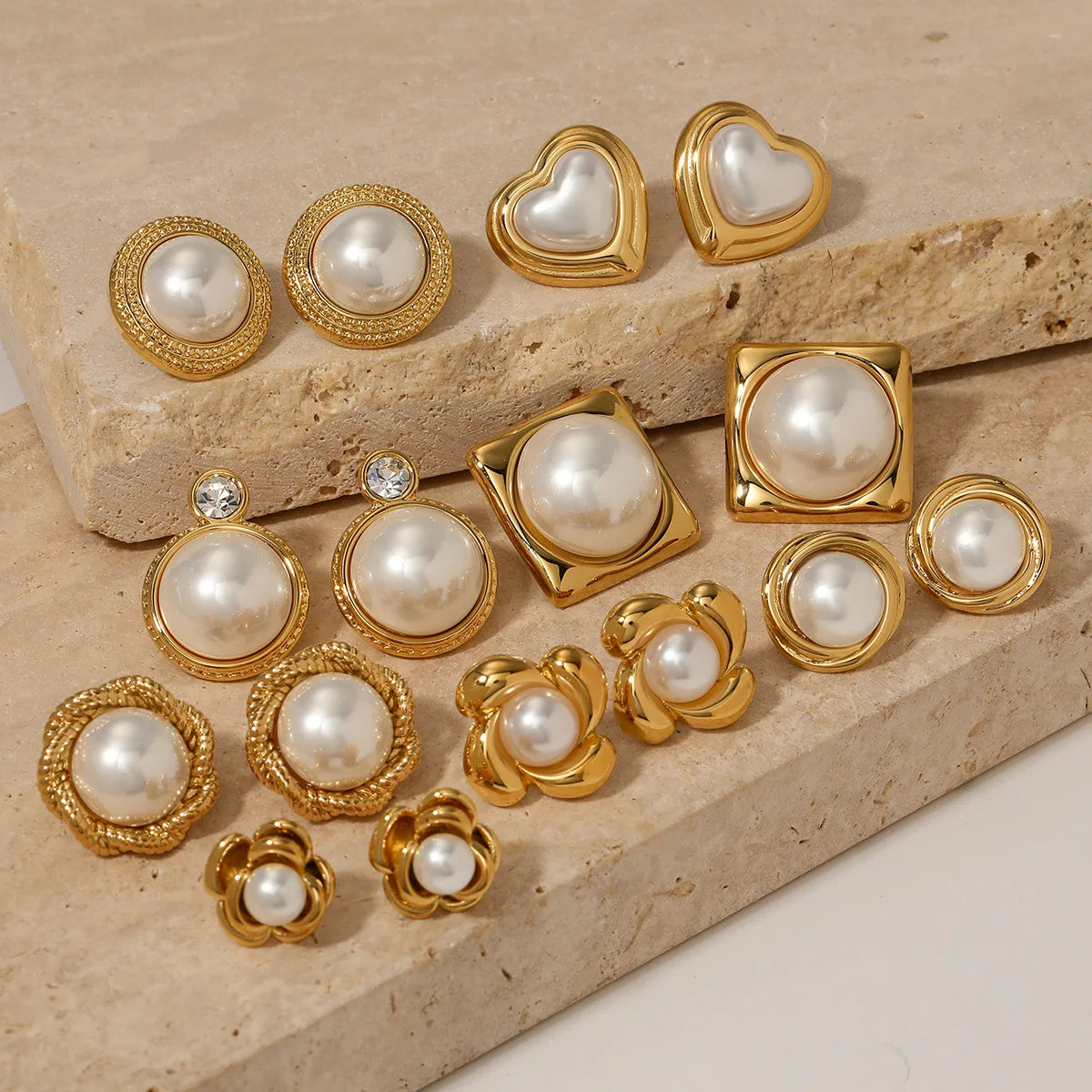 2025 New Arrival Light Luxury 316L Stainless Steel 18k Gold Plated Heart Flower Pearl Stud Earrings for Women Fashion Jewelry