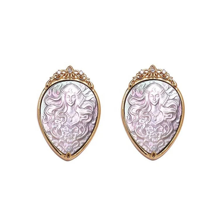 Heizun Factory New Trendy MEDUSA Mother of Pearl Sterling Silver MOP Natural Carved Shell Cameo Jewelry Earrings