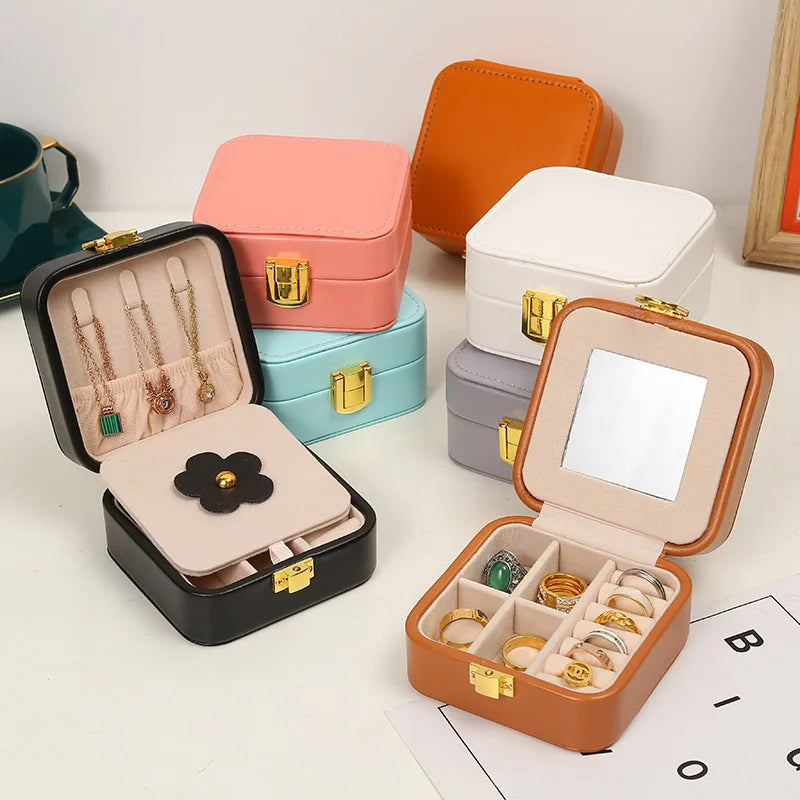 2025 Portable Mini Jewelry Case Travel-friendly Leather Jewelry Box with Mirror for Rings Earrings Necklace