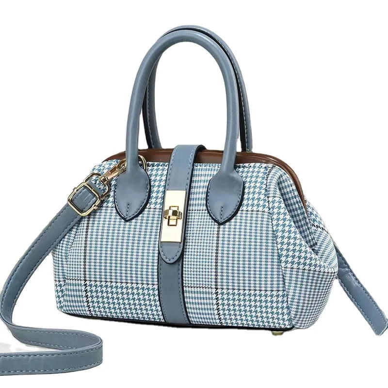 New Womens Bags 2022 Comfortable and Beautiful Handbags Handbag Large and Light Capacity Hand Bag Handbags16240