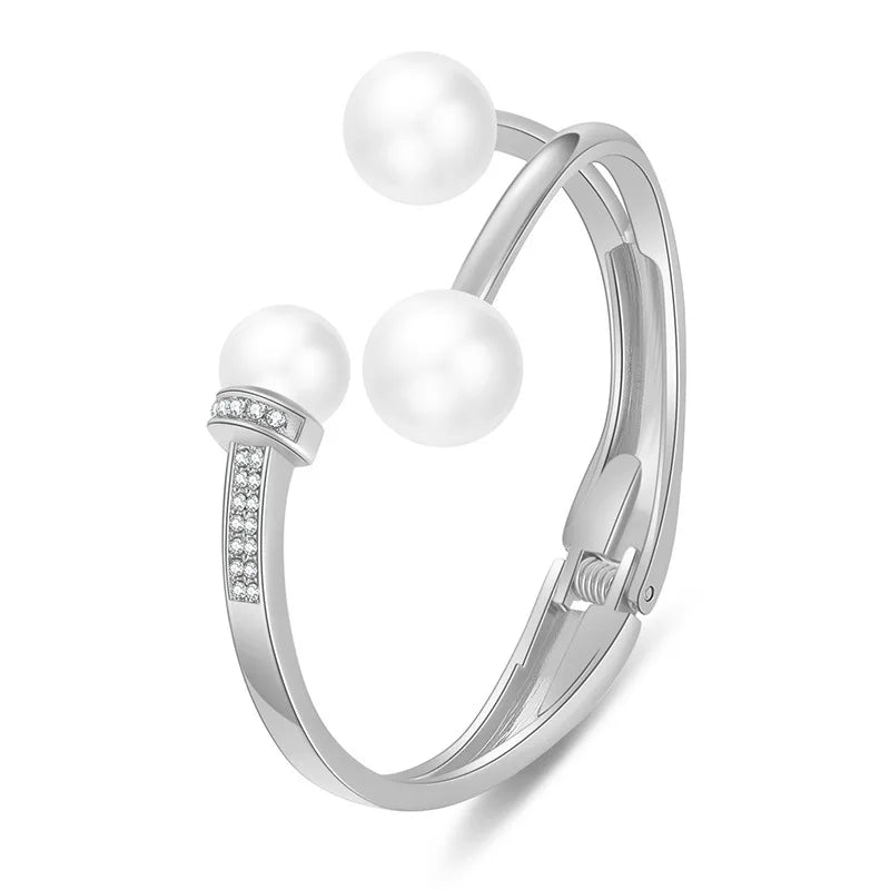 DHJ60461 Wholesale European and American Gold Plated Hot Sale Fashion Pearls Bangle With Rhinestone