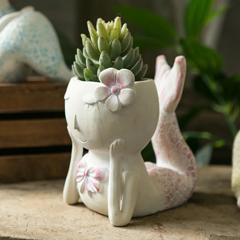 Factory Wholesale New Fashion Garden Balcony Bedroom Decoration Mermaid Resin Flower Pot Container
