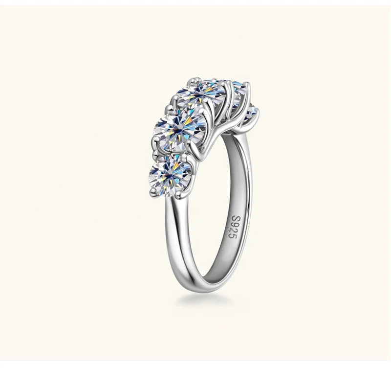 New Arrival Fine Jewelry 925 Sterling Silver Iced Out Diamond Womens Moissanite Ring