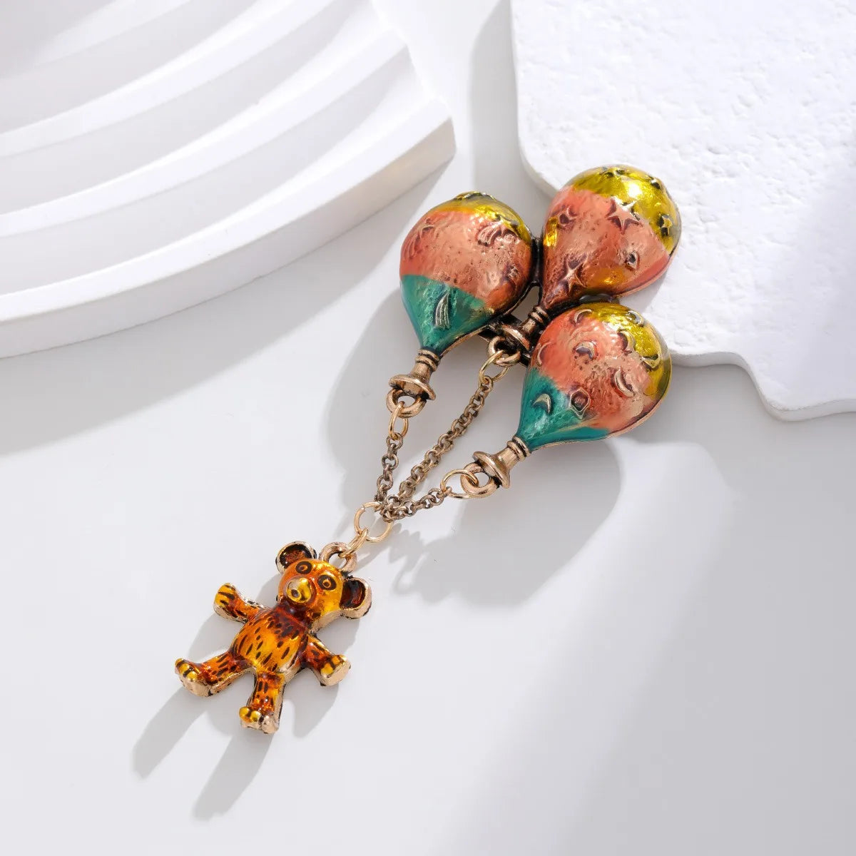 Jachon Luxury Retro Alloy Balloon Bear Brooch Pendant - Heavy Workmanship Metal Accessory for Clothing