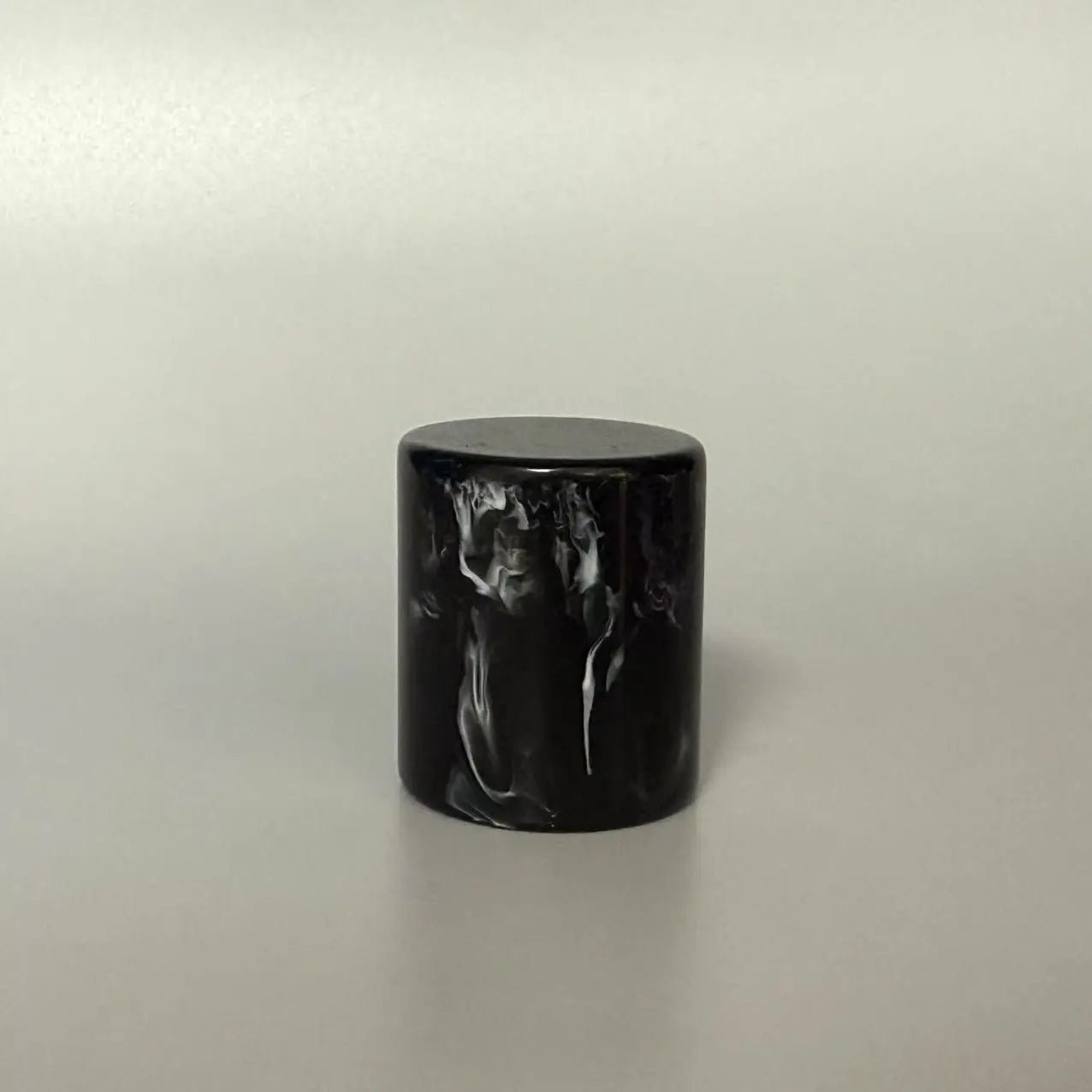 15mm Round Cylinder Perfume Bottle Cap Premium Lids Bottle Closures & Over Cap
