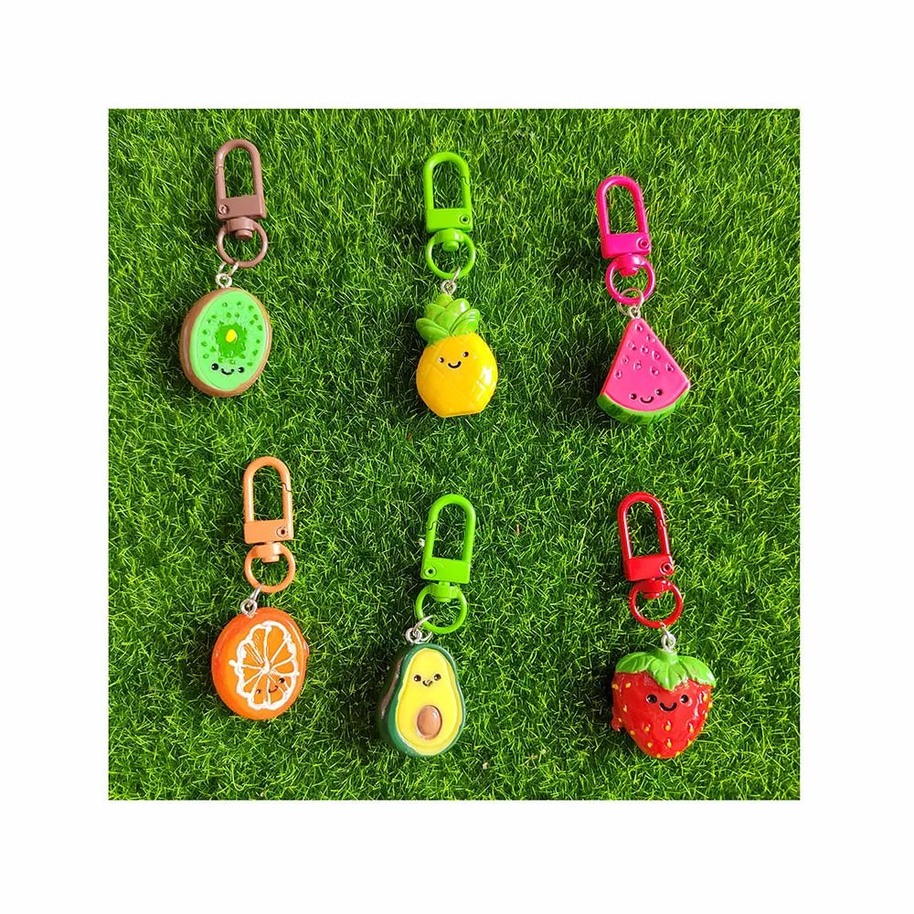 Lovely Simulation Fruits Keychains Cartoon Strawberry Orange Kiwi Pineapple Keyring Car Key Holder Bag Pendants Jewelry