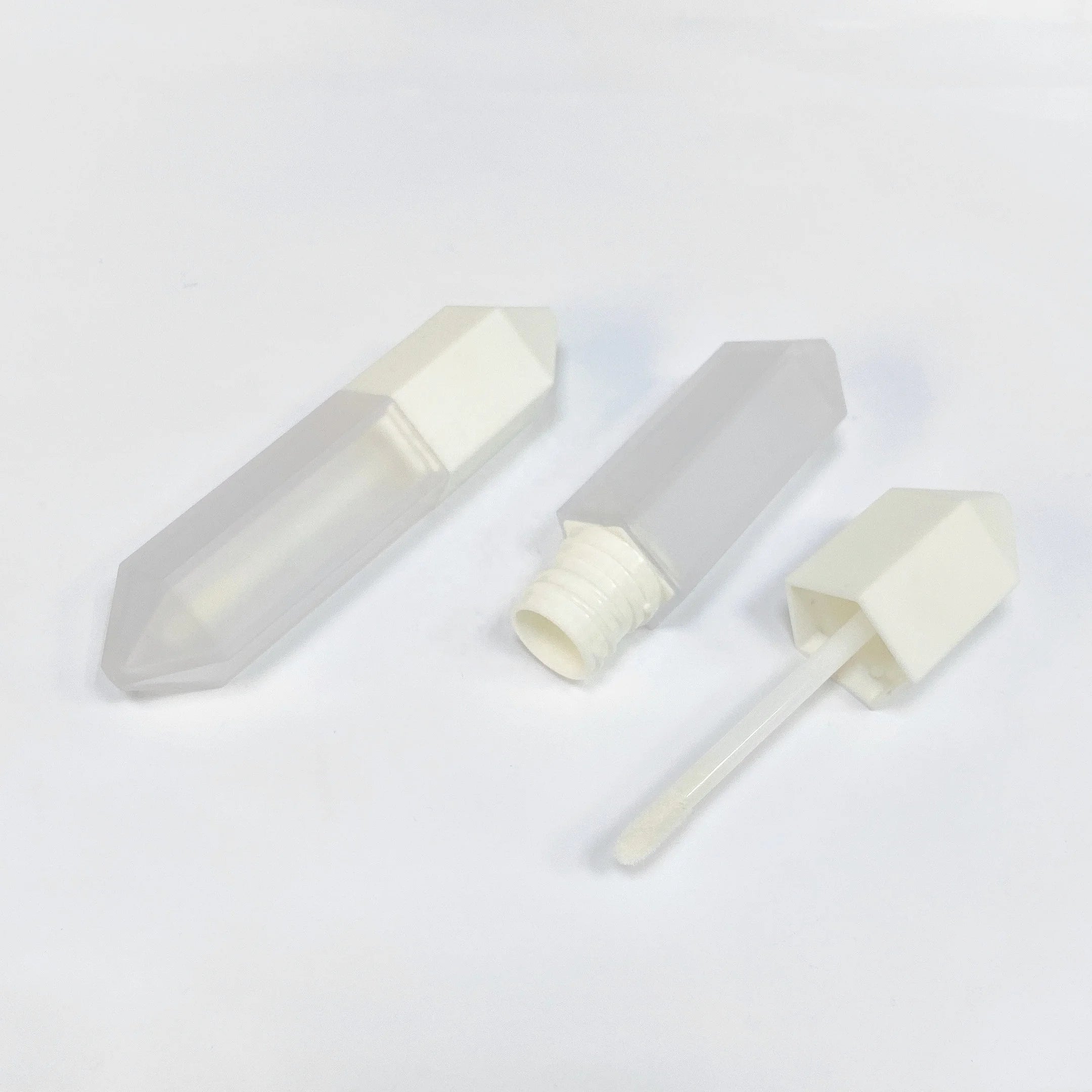 Jinlan 9ml Cheap Fenty Beauty Labeled Pentagon Dia Mond Top Lip Gloss Tubes