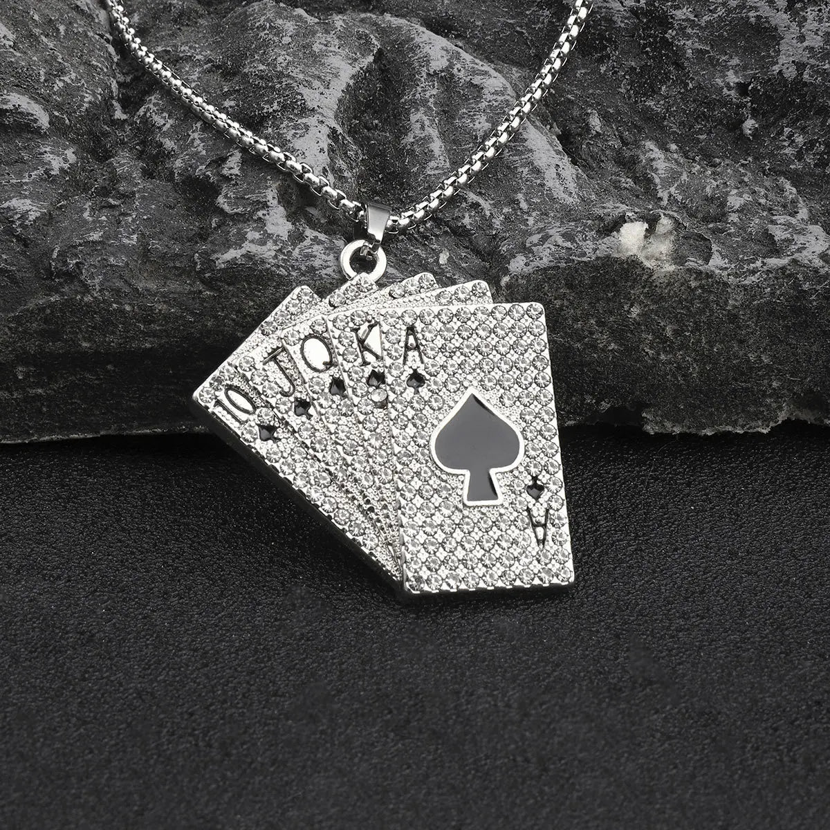 Fashion Stainless Steel Chain Full Crystal Straight Flush Lucky Spades Men Hip Hop Playing Card Poker Pendant Necklace Jewelry