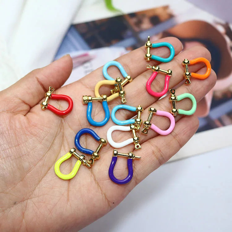 JF1323 Neon Enamel Carabiner Horseshoe Shackles Clasp Carabiner Lock Connector Claw for Jewelry Necklace Making