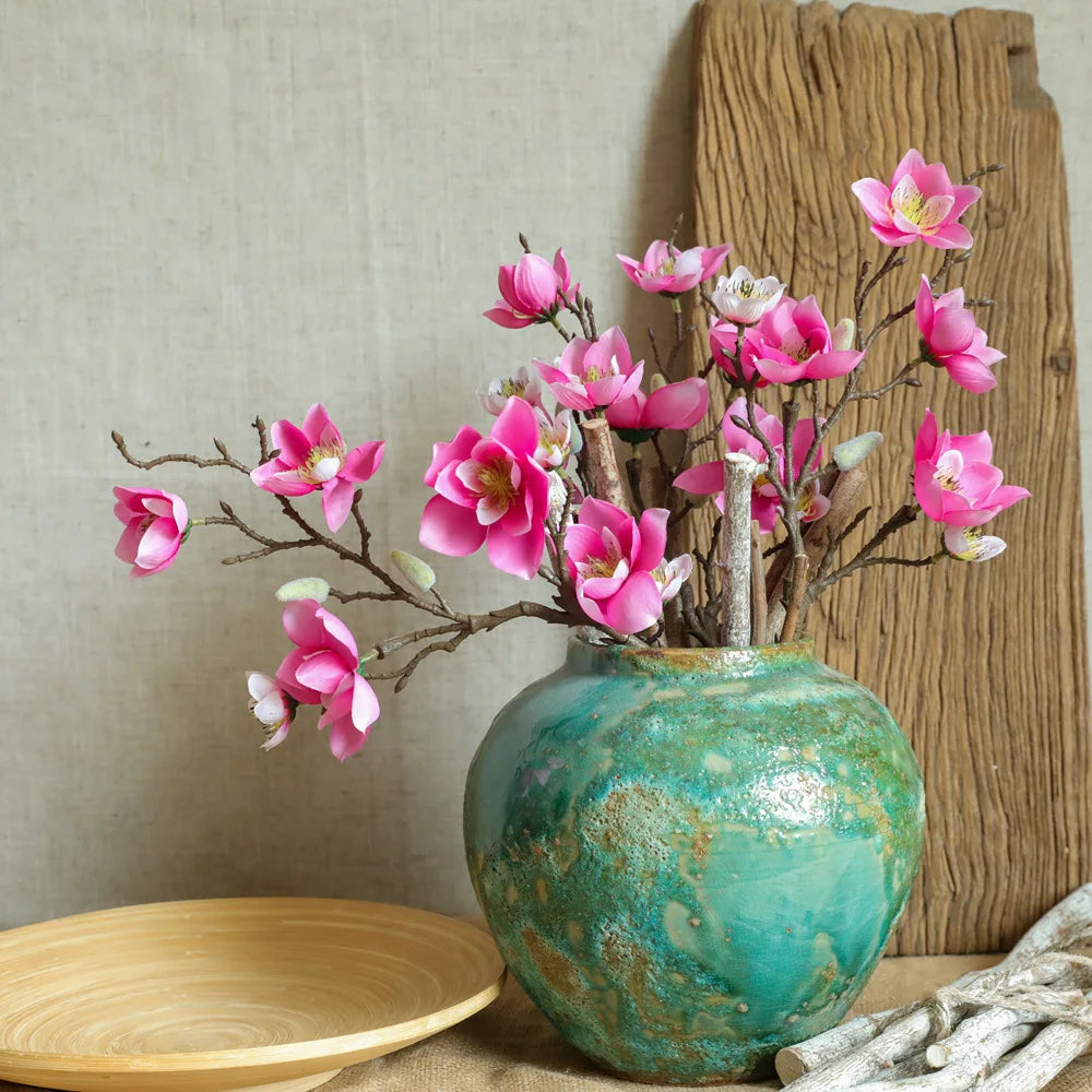 Factory Wholesale Artificial  magnolia Flower Artificial Flowers for Indoor Decoration Silk Flowers