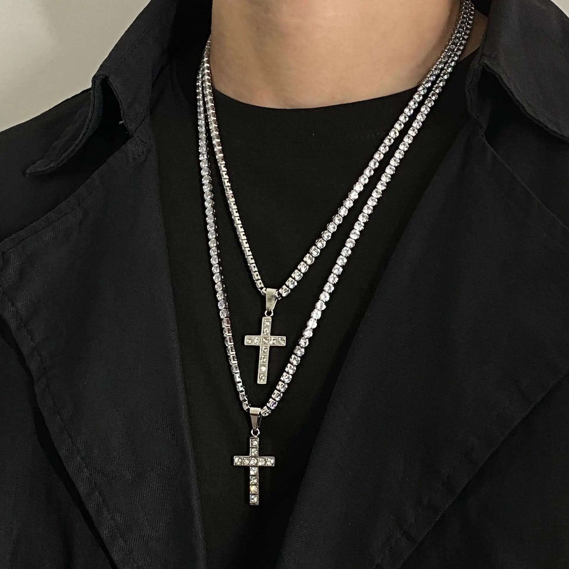 Titanium Steel Set with Zirconium Cross Pendant Necklace Stylish Heart Shape for Men and Women Fashionable for Europe America