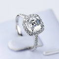 Custom 9k 14k 18k Solid White Gold 1.0carat 6.5mm Round D Color VVS Moissanite Lab Diamond Engagement Ring