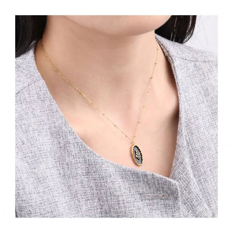 Chris April in Stock Fashion Jewelry Black Enamel PVD Gold Plated 316L Stainless Steel Snake Totem Satellite Chain Pendant
