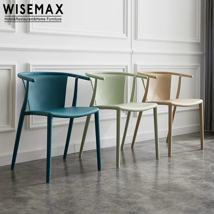 WISEMAX FURNITURE Nordic Dining Room Furniture Curved Backrest White Plastic Chair Stackable PP Plastic Dining Room Chair