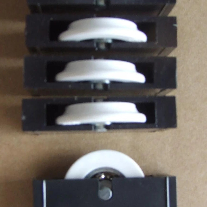 Hot Selling Oval Glass Cutter Tools Guide Roller for Spare Parts in China