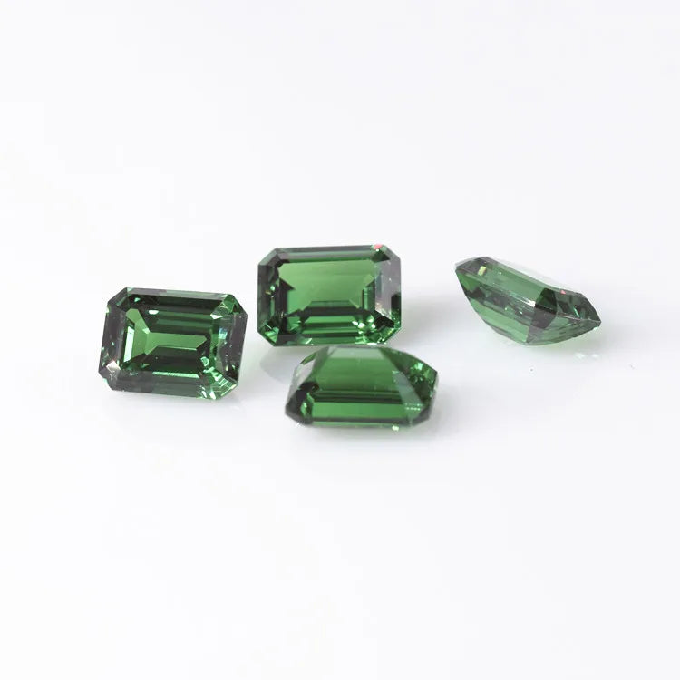 Czochralski Grown Yttrium Aluminium Garnet Stone YAG Emerald Green Gemstone for Engagement Wedding Jewelry Making