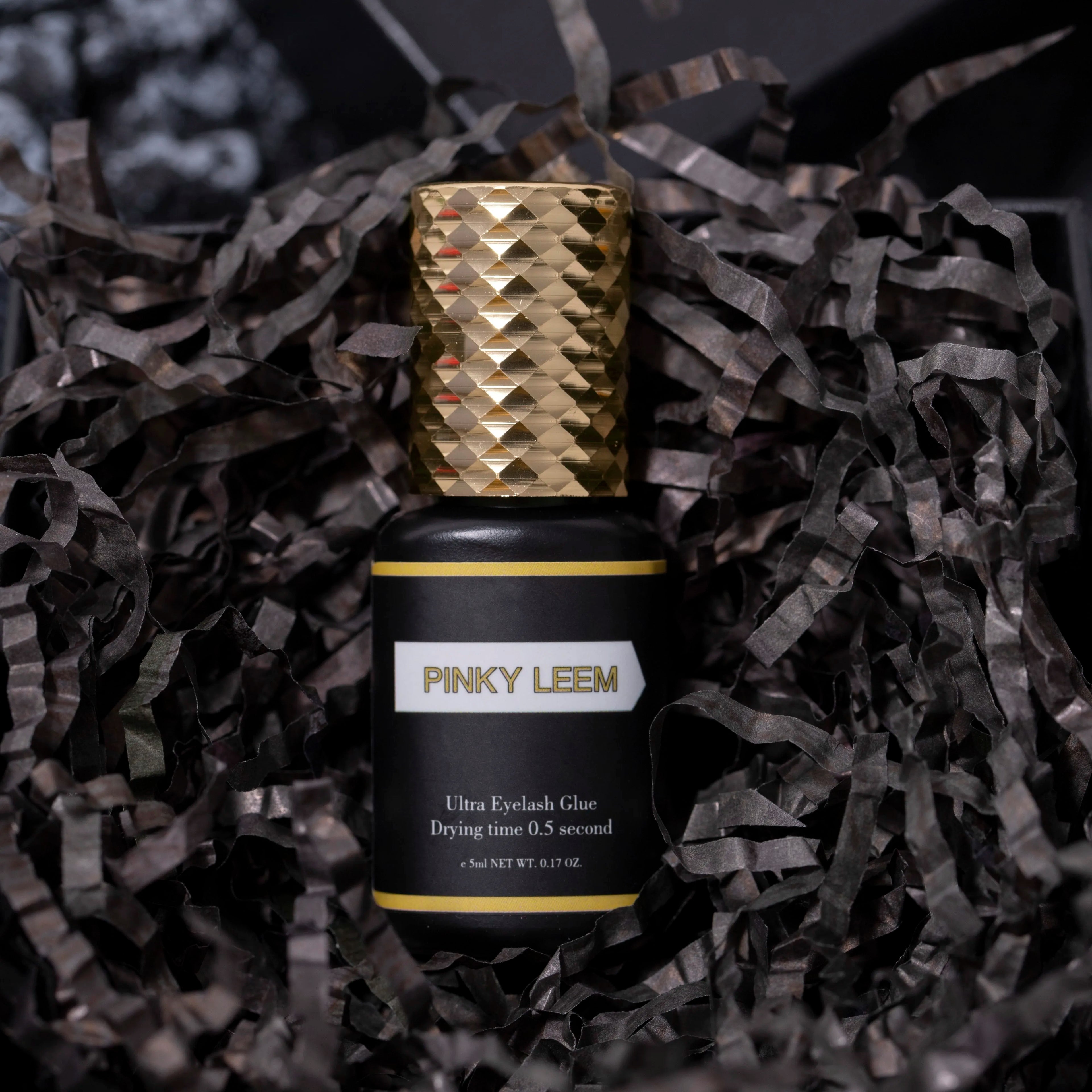 Pinky Leem Wholesale Private Label Lash Glue Nozzle Replacement Lash Extension Oil and Water Proof Eyelash Extensions Glue
