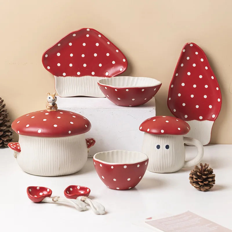Solhui Red Mushroom Tableware Creative Design Ceramic Mug Knit Tableware
