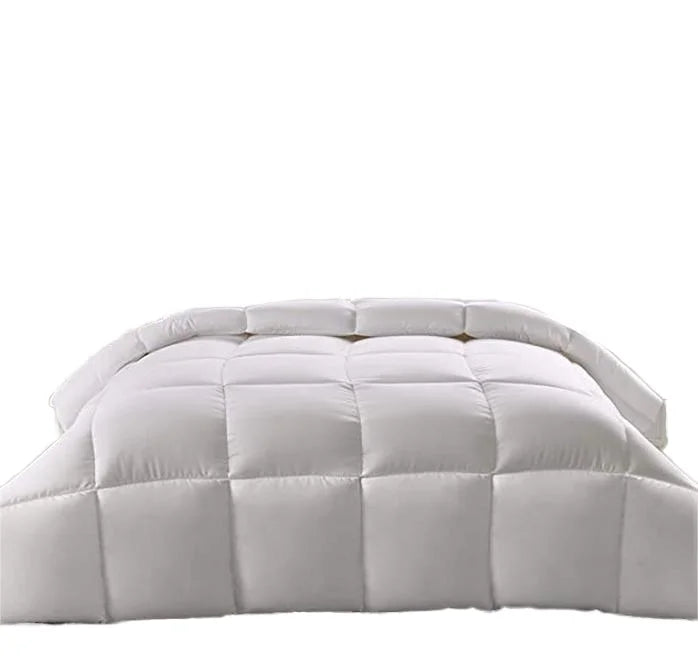 100% Polyester Summer Quilt Comforter Set 95GSM Printed Pattern with 2 Pillowcases for Home or Hotel Use
