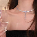 B-ow Ladies Pearl Necklace with Light Luxury New Senior Choker Collarbone Link Chain Trendy Style