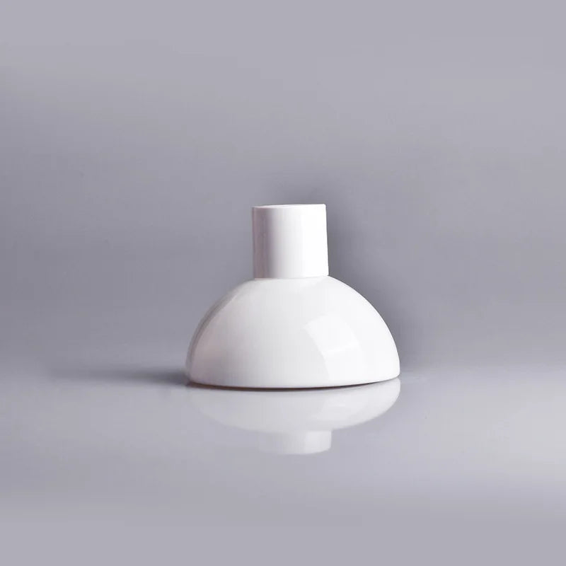 Luxury Ceramic White Ware Round Bottom Clear Reed Glass Bottles Empty Diffuser with Screw Cap Lid MOQ 100pcs Carton Packed