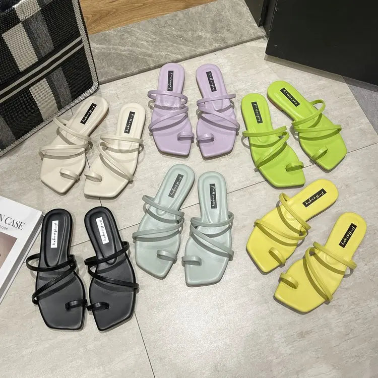 2022 Summer New Flat slippers Women Wear square Toe Design Sense Flip-flops Candy Color Leisure Sandals Wholesale