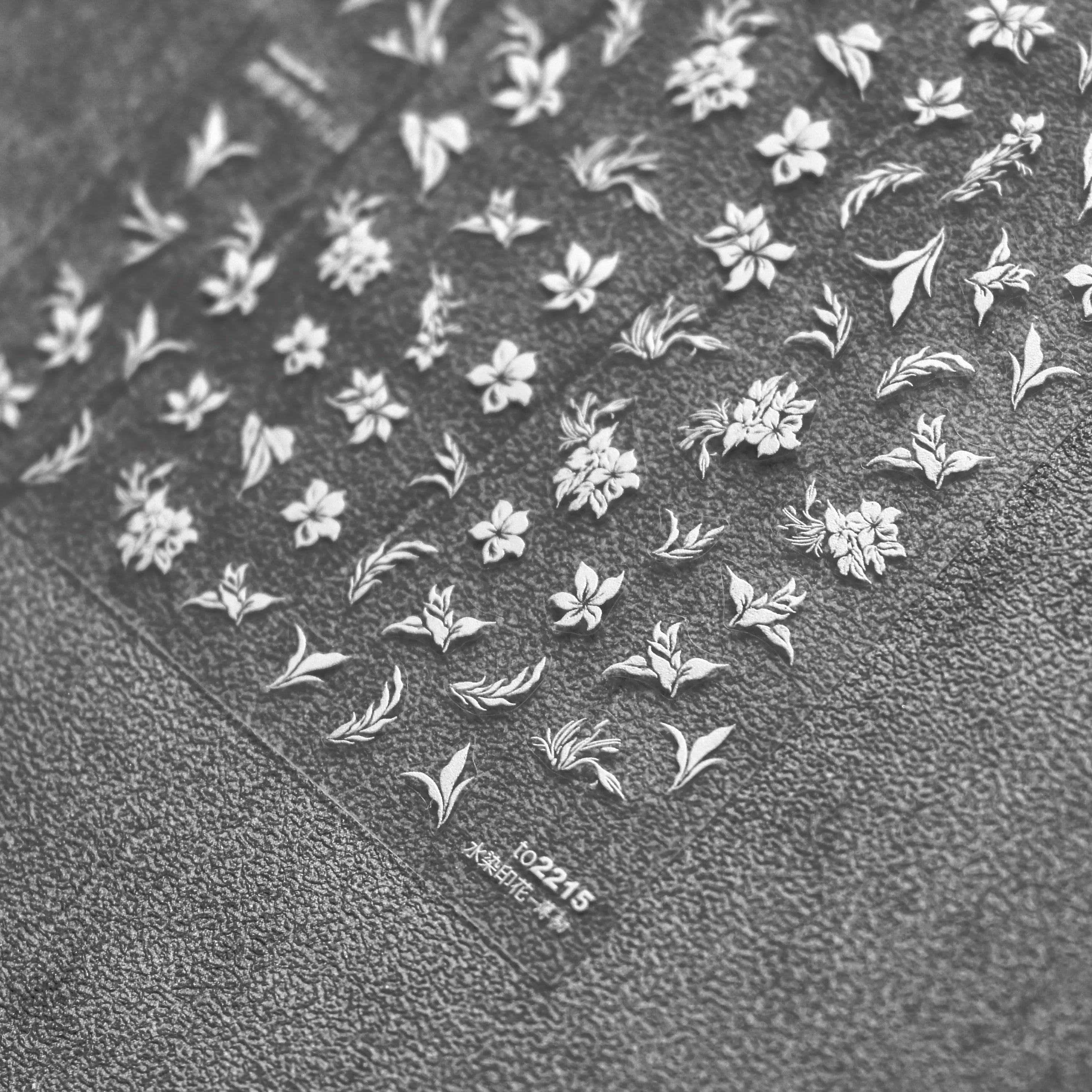 Nail Art Sticker Wholesale  High Quality ultra Thin Sticker White Black Flower Fashion Stickers for Girl