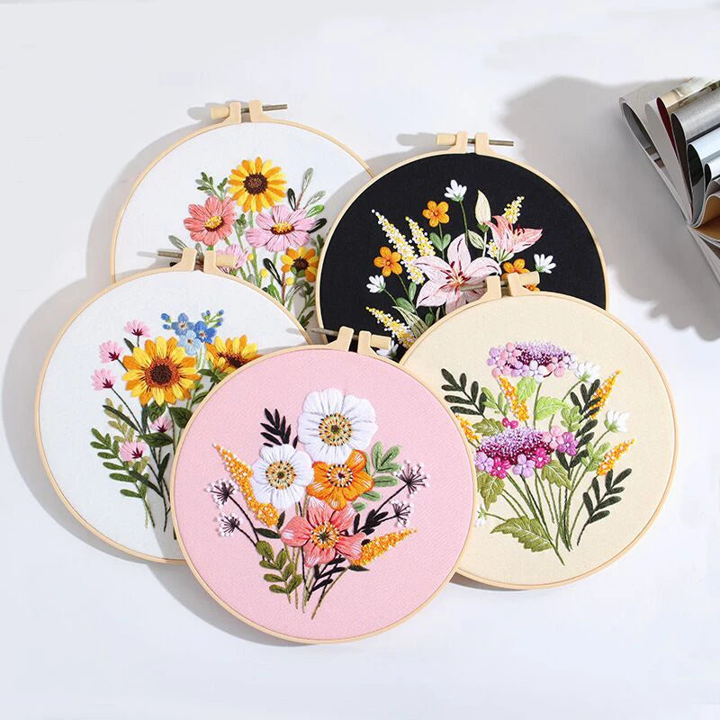 2026 New Design Embroidery Kit Floral DIY Embroidery Hoops Threads DIY Stamped Sewing Starter