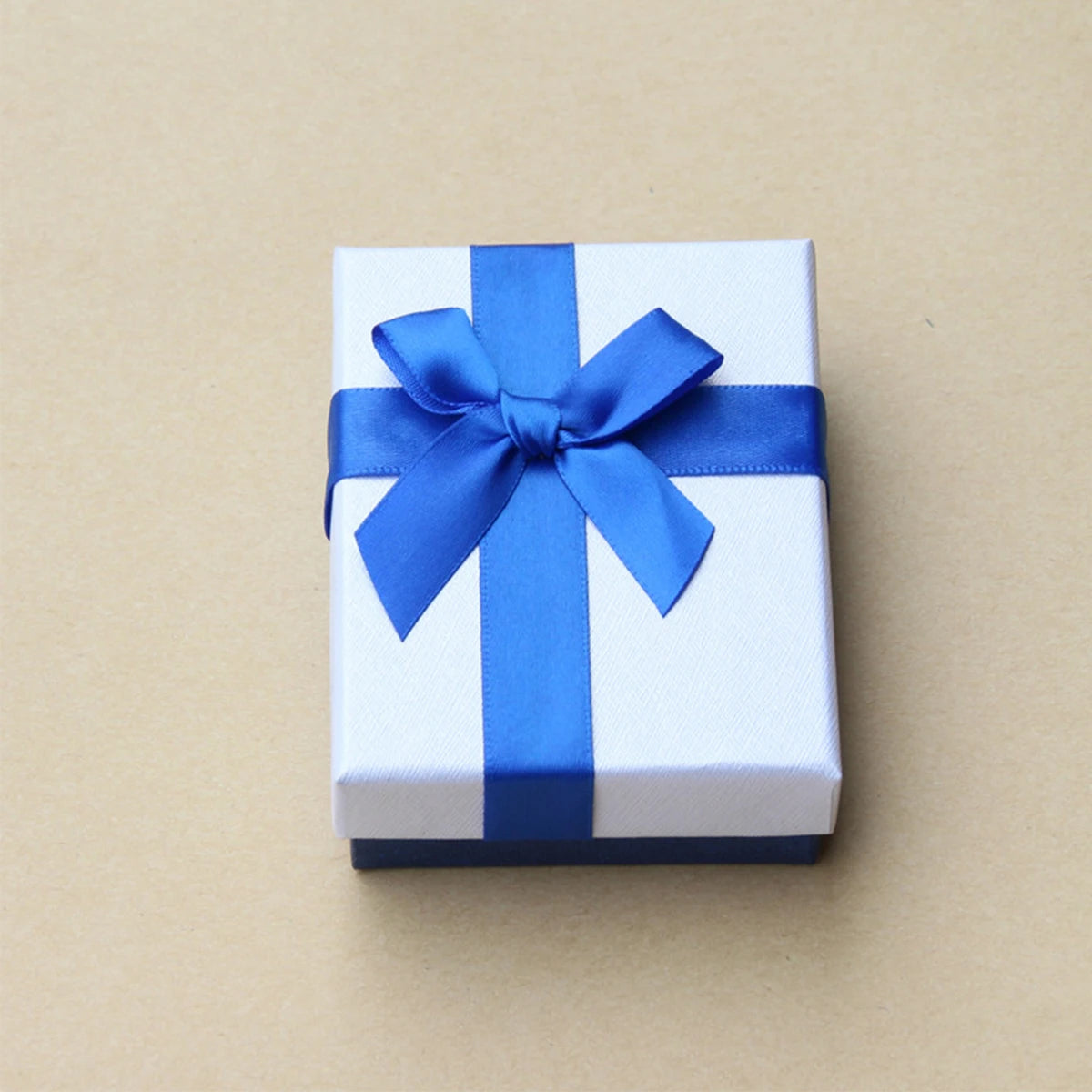 Custom Wedding Display Bag Bracelet Gift Paper Cardboard Luxury Packaging Jewellery Box