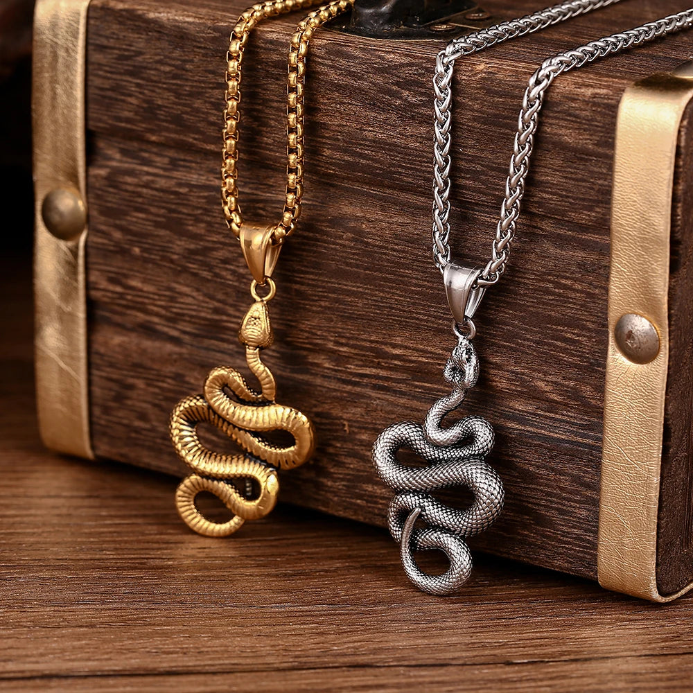 Custom Man Jewelry Wholesale Silver Snake Pendant Man Necklace Personalized Stainless Steel Jewelry
