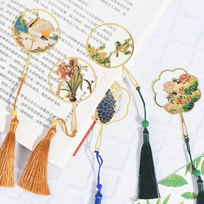 Chinese Style Brass Hollow Calligraphy Painting Flower Bird Bookmark Group Fan Book Clip Pagination Mark Metal Tassel Stationery